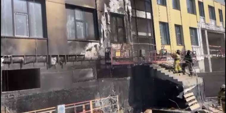 Елордада құтқарушылар мектепте шыққан өртті жойды (ВИДЕО)