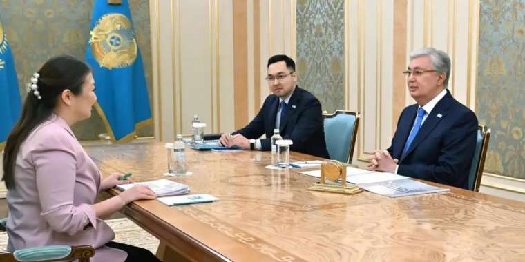 Президент балаларды суицидке итермелейтін жағдайлармен күресуді тапсырды