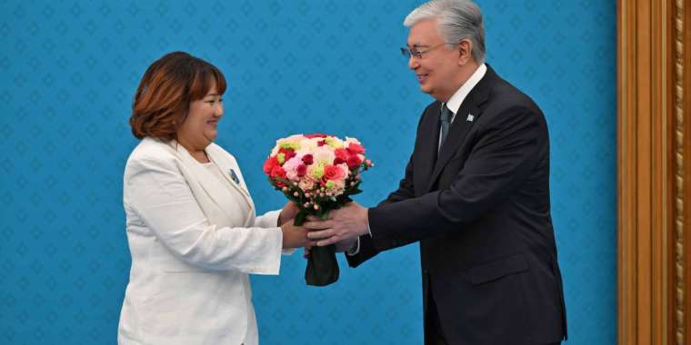 Президент тасқынмен күреске үлес қосқан азаматтарды марапаттады