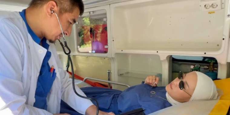 «Көз тиді». Мөлдір Әуелбекова жолда өзін жайсыз сезінген