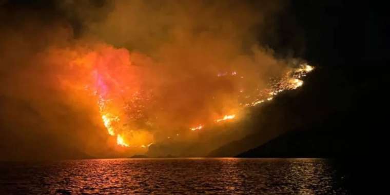 Грекиядағы өрт: СІМ ұсталғандардың арасында қазақстандықтар жоқ екенін мәлімдеді