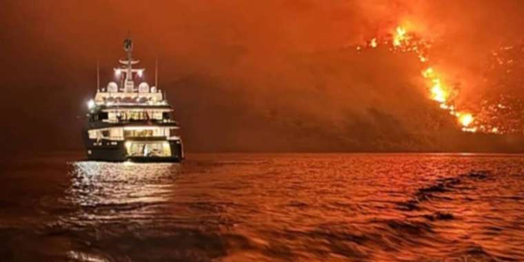 Грекия аралындағы өрт: яхтада болған қазақстандықтарға айып тағылды