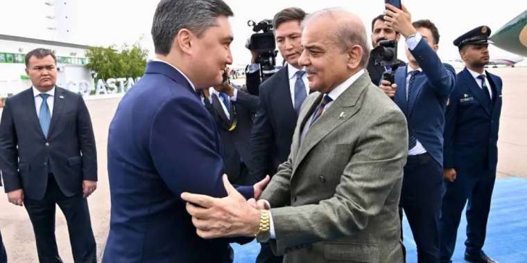 Пәкістан Премьер-министрі Шахбаз Шариф Астанаға келді