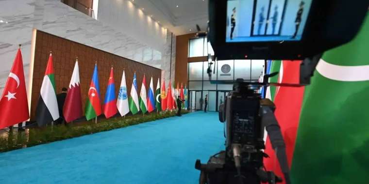 700-ден астам шетелдік журналист ШЫҰ саммитінен хабар таратып жатыр