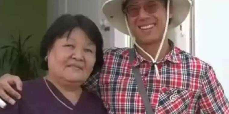 Шетелдіктер асырап алған тағы бір қазақ анасын іздеп, Қазақстанға келді