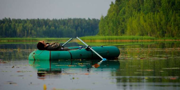 Ақтөбелік құтқарушылар суға кете жаздаған жігітті құтқарып қалды