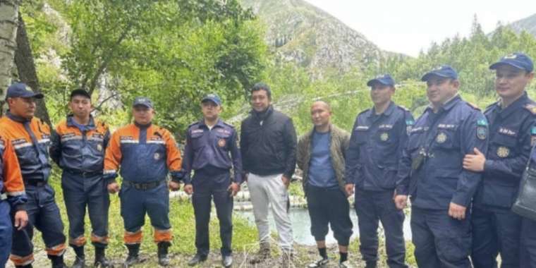 Жетісу облысында су ағысы екі адамды көлігімен бірге алып кеткен