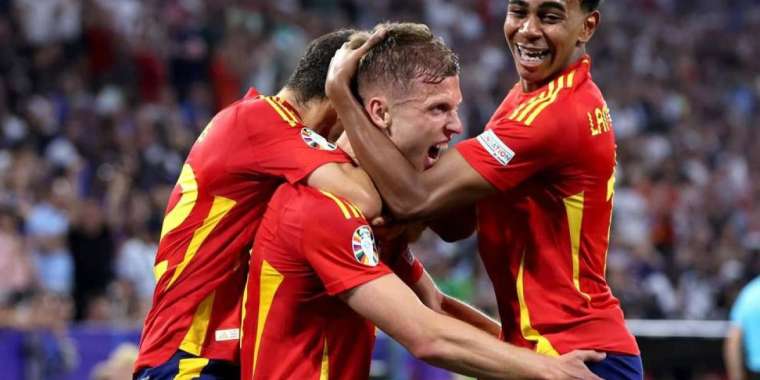 Испания құрамасы Еуропа чемпионатының финалына шықты