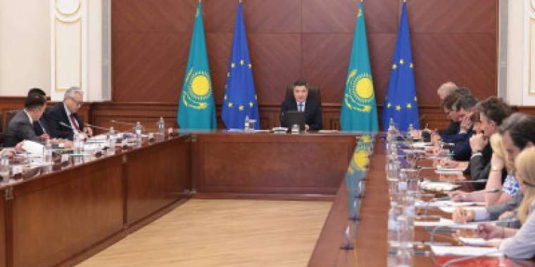 Бектенов пен ЕО дипмиссияларының басшылары логистикалық ынтымақтастықты талқылады