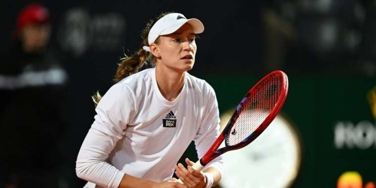 Елена Рыбакина "Уимблдон" турнирінің жартылай финалына шықты