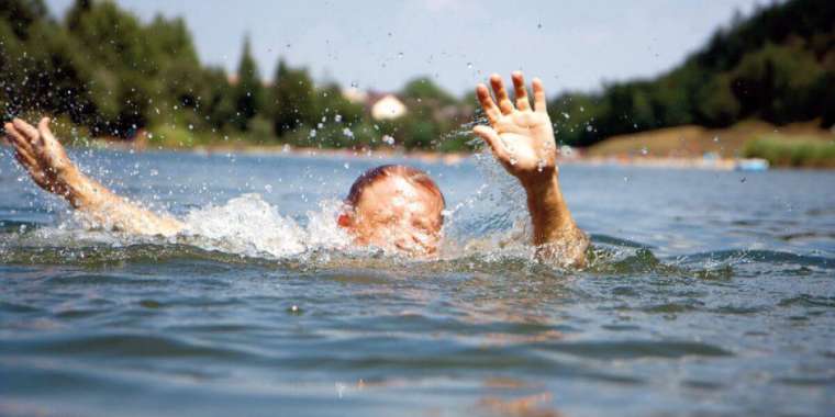 Батыс Қазақстанда үш қыз Жайық өзеніне батып кетті