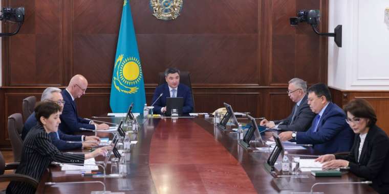 Биыл 556 медициналық, фельдшерлік пункт пен амбулатория салынады