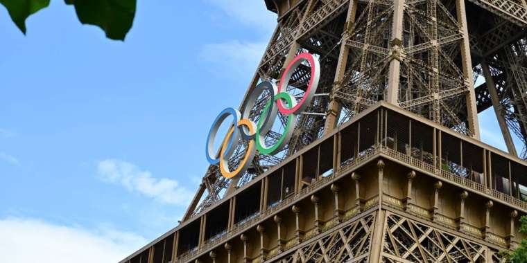 Парижге баратын қазақстандық делегацияға бюджеттен 900 млн бөлінген