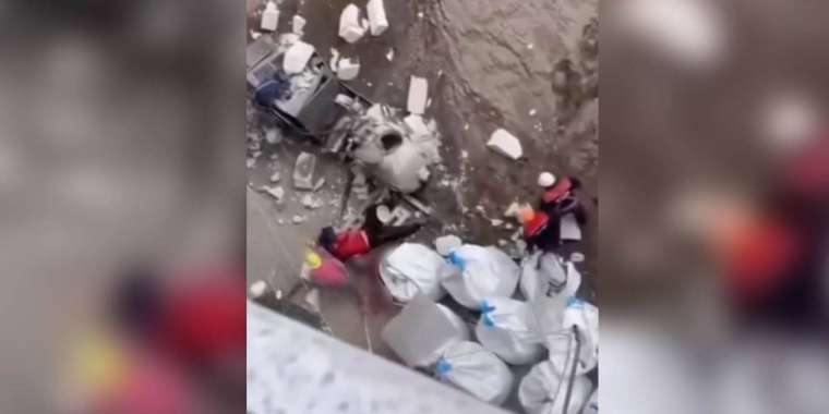 Астанадағы құрылыс алаңында жұмысшы биіктен құлап кеткен