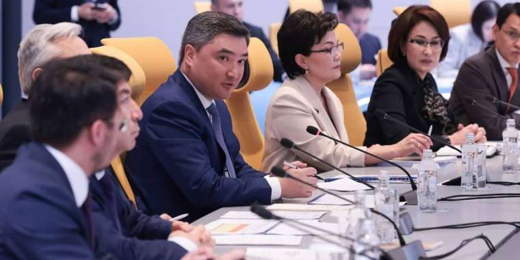 KPI енгізіледі: Бектенов әкімдердің жұмысын қалай бағалайтынын айтты