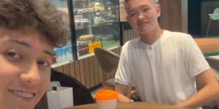 «Жыл дуэті»: ҰБТ-да 1 балл мен 140 балл жинаған түлектер кездесті