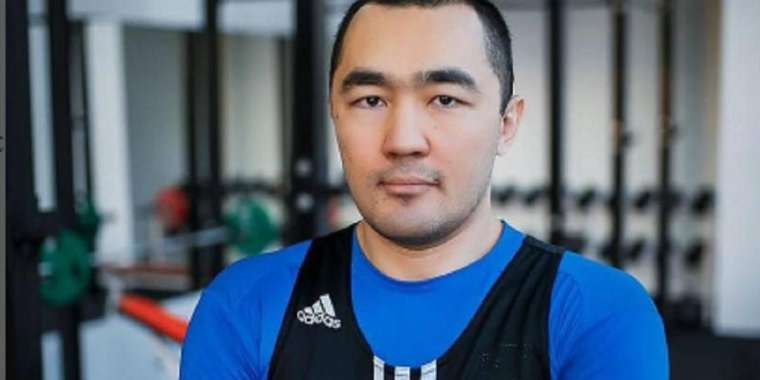 Боксшы Бейбіт Шүменовке қатысты қылмыстық іс тоқтады