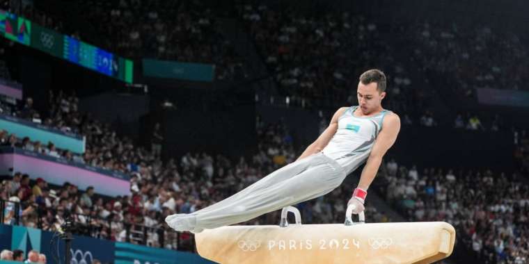 Милад Карими Париж Олимпиадасының финалында өнер көрсетті