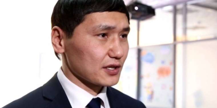 «Бұл - әлсіздердің әрекеті»: Бақтияр Артаев боксшылар туралы айтты