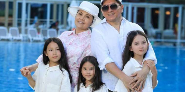 «Таяқ жеп өстік». Сәкен Майғазиев ақсақалдар академиясы мен отбасы институтын нығайтуды ұсынды