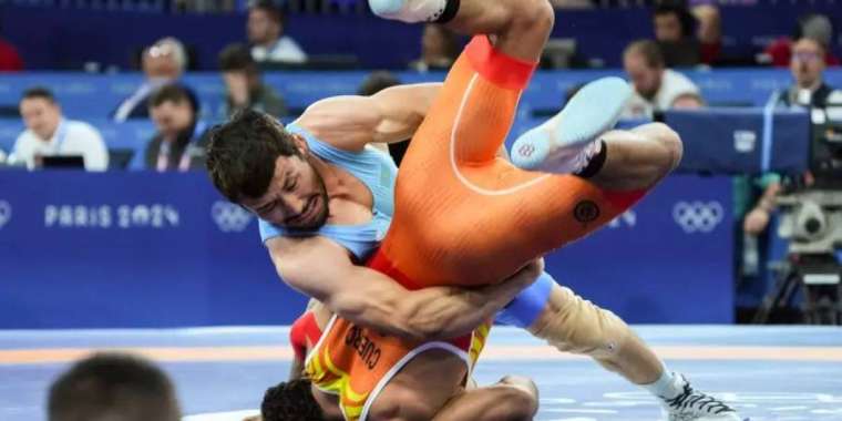 Демеу Жадыраев Олимпиада ойындарының ширек финалына шықты