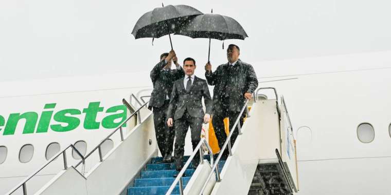 Түрікменстан президенті Сердар Бердімұхамедов Астанаға келді 