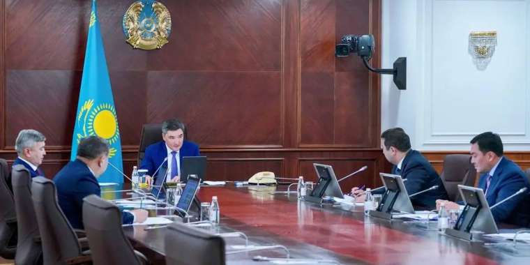 Премьер-министр егін жинау науқанын басты назарда ұстауға шақырды