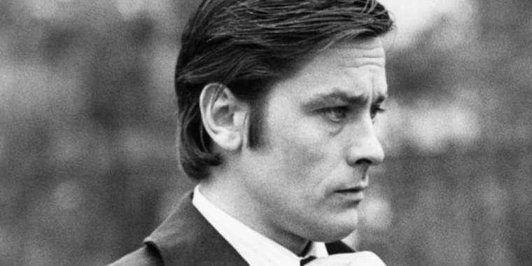 Атақты кино жұлдызы Ален Делон қайтыс болды