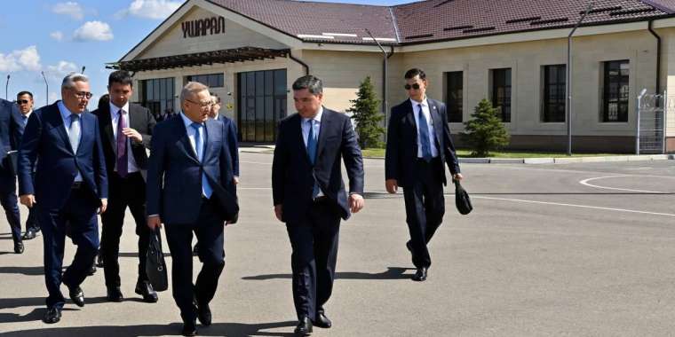 Олжас Бектенов Жетісу облысының тыныс-тіршілігімен танысты