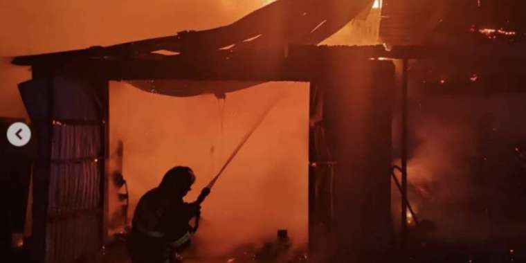 Абай облысында 34 жастағы ер адам өз үйінде өртеніп кеткен