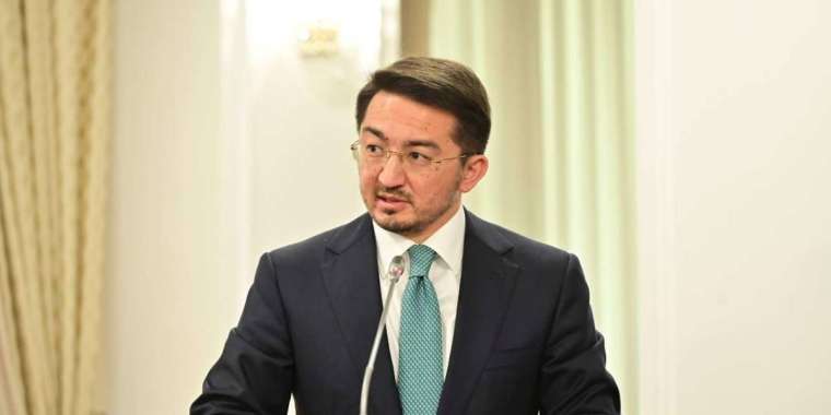 Цифрлық даму министрі Мәдиев Дуровқа қатысты пікір білдірді