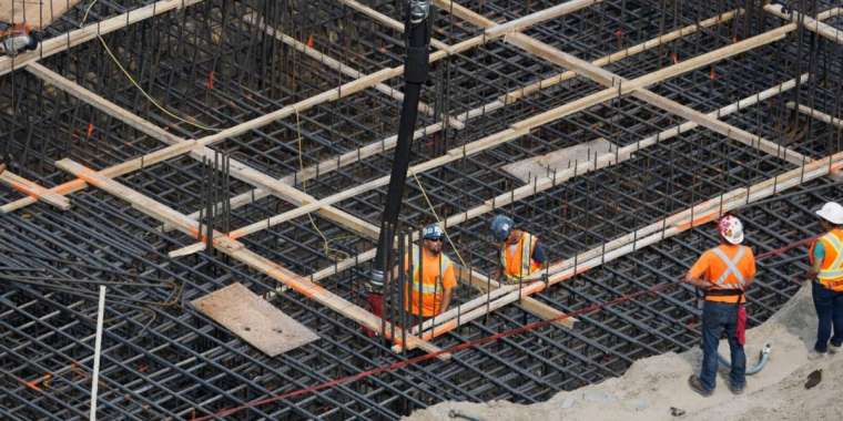 Астанада 5 құрылыс компаниясы лицензиядан айрылды