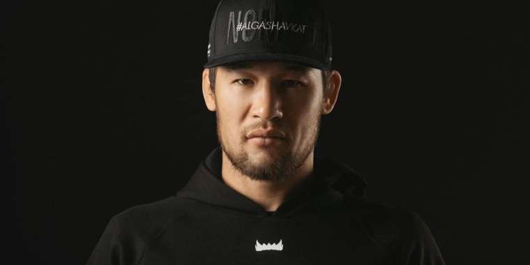 Біләл Мұхаммед Шавхат Равхмоновпен төбелесуден бас тартты