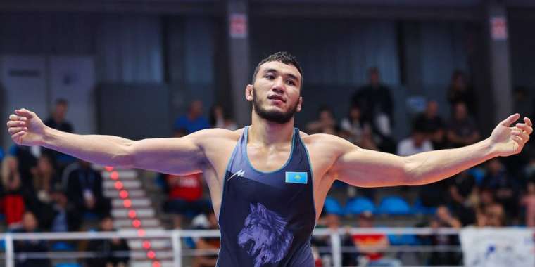 Ризабек Айтмұхан жастар арасында әлем чемпионы атанды