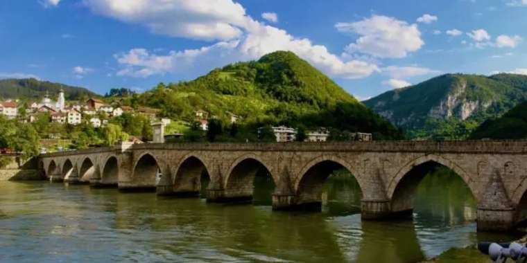 «Дрина көпірі»: шығыс пен батыс қақпасы
