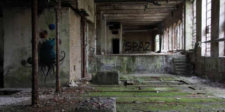 Астанада қараусыз ғимараттан оқушының денесі табылды