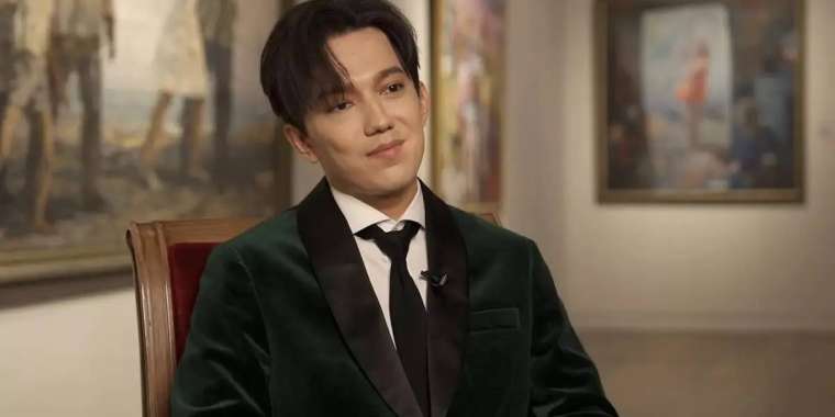 Димаш Құдайберген Euronews теларанасына сұқбат берді