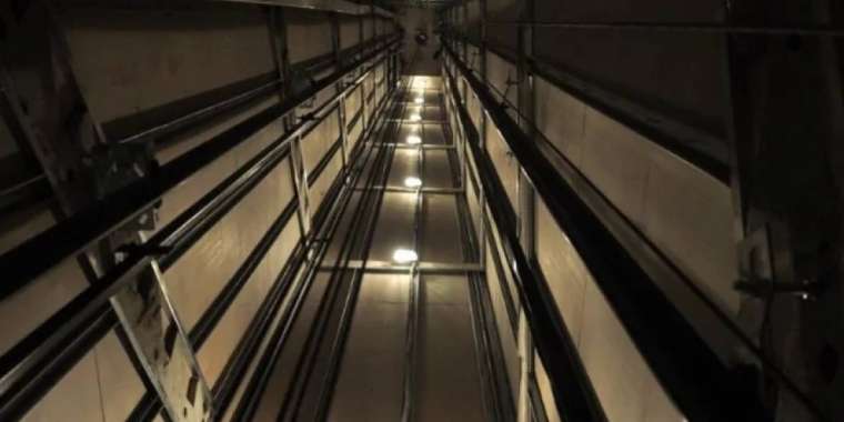 Шетелдік жұмысшы лифттің шахтасына құлап қаза тапты