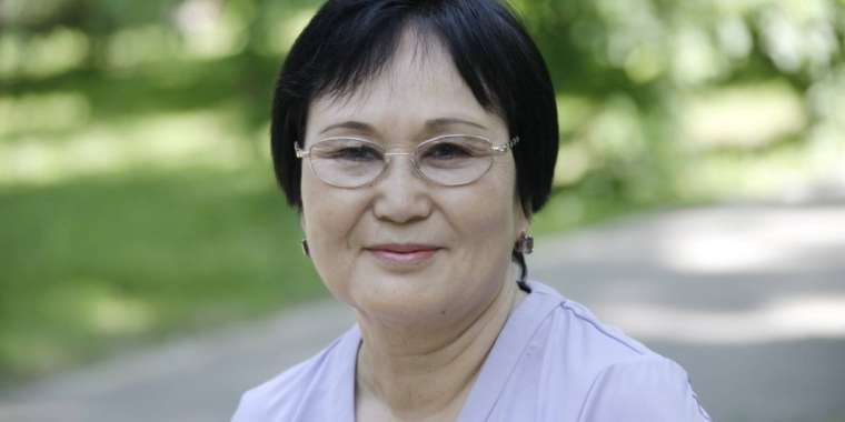 Ақын Жадыра Дәрібаева өлеңдері