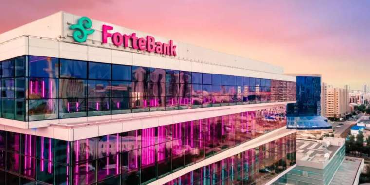 Өтемұратов RBK мен Еуразиялық банктерді сатып алмақ