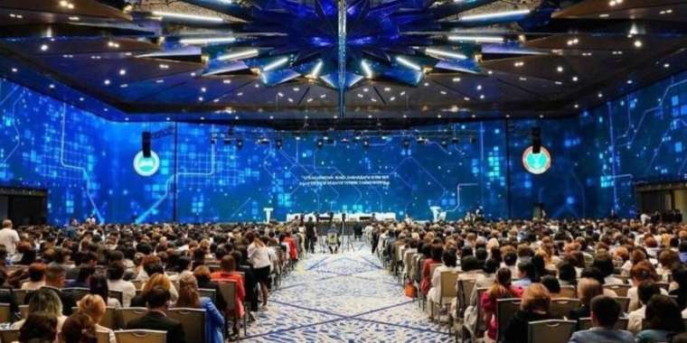 Елордалық 3500 мұғалім марапатқа ие болды