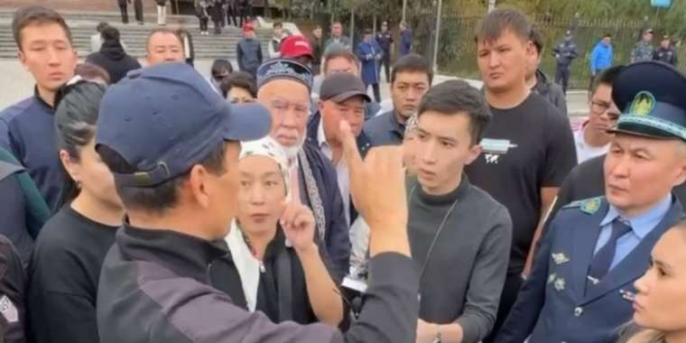 Талғардағы төбелесте қаза болған Шерзаттың әкесі үндеу жасады