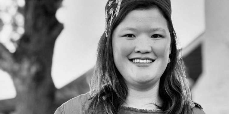 "Неткен қасірет!". "Шетелдегі қазақ балалары" жобасының авторы суицид жасаған Динара туралы жазды