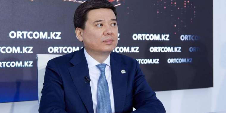 Экс-министр Бекетаевты қамауда ұстау мерзімі ұзартылды