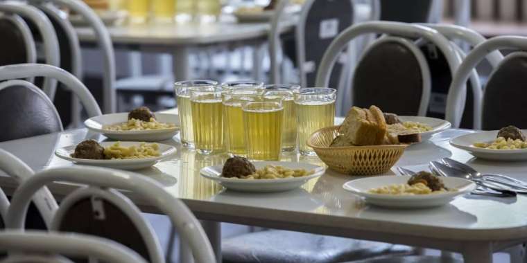 «Әділдік және өркендеу» Қоғамдық қоры мектептегі тамақ сапасына қатысты әлеуметтік мониторингті бастады