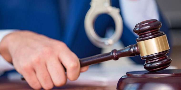 74 млн ақша жымқырған шенеуніктер сотталды