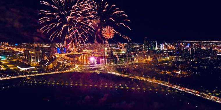 Астанада Республика күніндегі отшашуды 10 мыңнан аса адам тамашалады