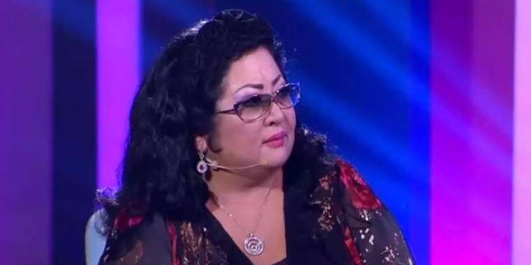 «Быт-шыттарыңды шығарамын». Мақпал Жүнісова өзін «тұрмысқа шықты» дегендерге ескерту жасады