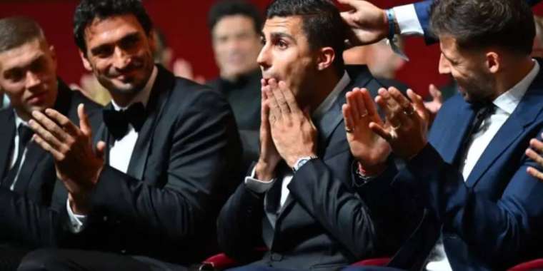 Родри «Алтын доп» иегері атанды