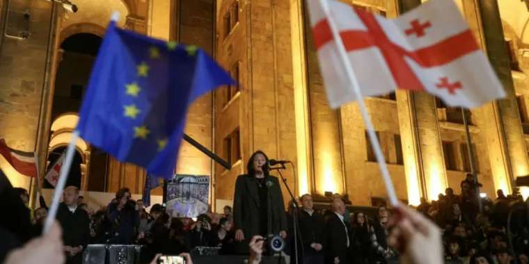 Тбилисидегі митинг: оппозиция жаңа сайлау өткізгелі жатыр